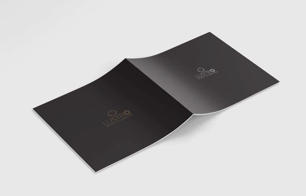 بروشور مشکی با سبک مدرن